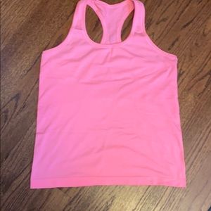 Swiftly Tech Racerback Lululemon Size 10
